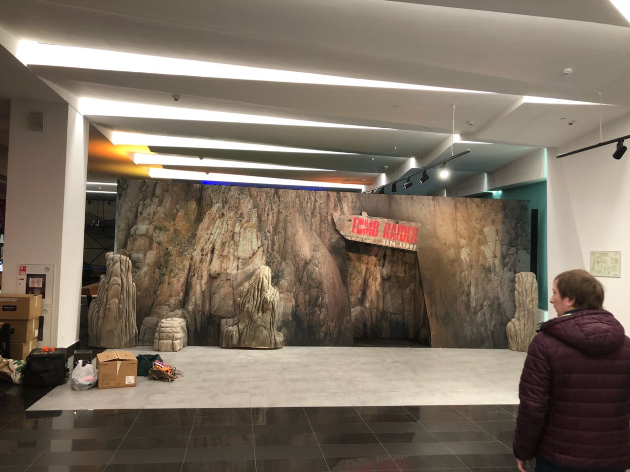 Печать на литом баннере + на ПВХ 5 мм фигурная резка на фрезе - примеры ...