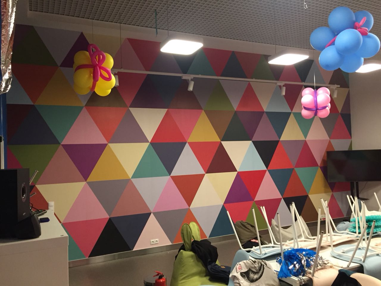 Печать на обоях - примеры работ ПОЛИСЕРВИС