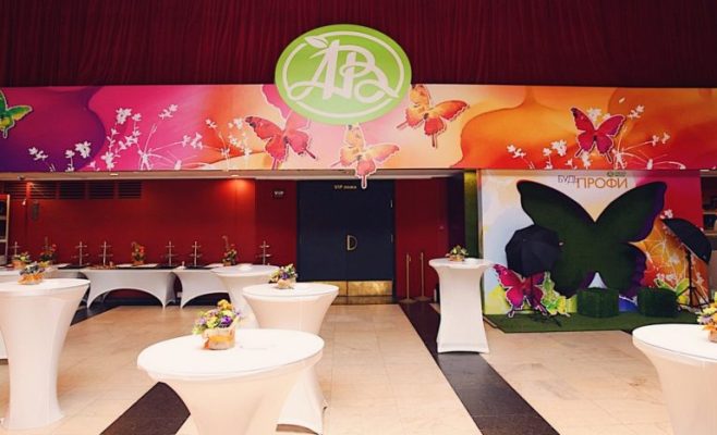 Печать для мероприятий: баннеры, ролл-апы, пресс-воллы